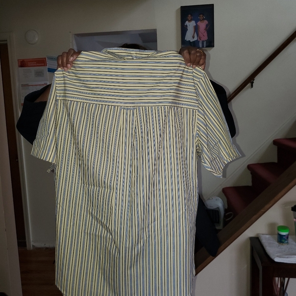 Shirt - Picture 3 of 3